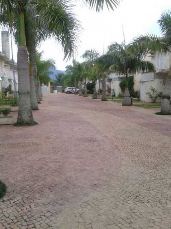 Casa em Villagio a venda em Bertioga