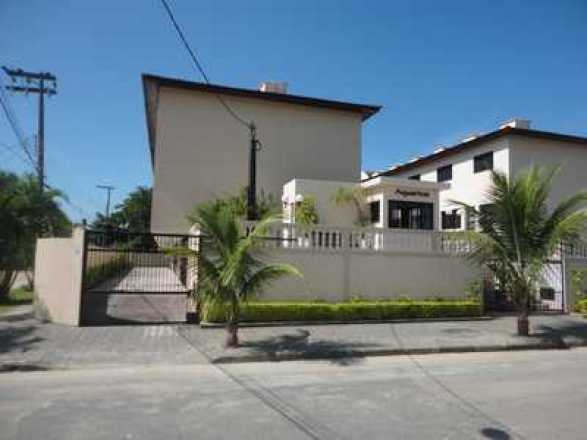 Casa térrea- geminada