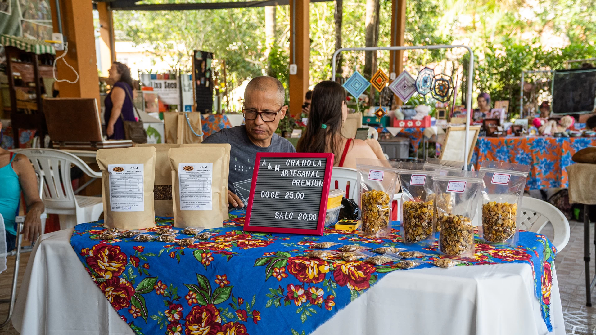 Feira de Economia Solidária