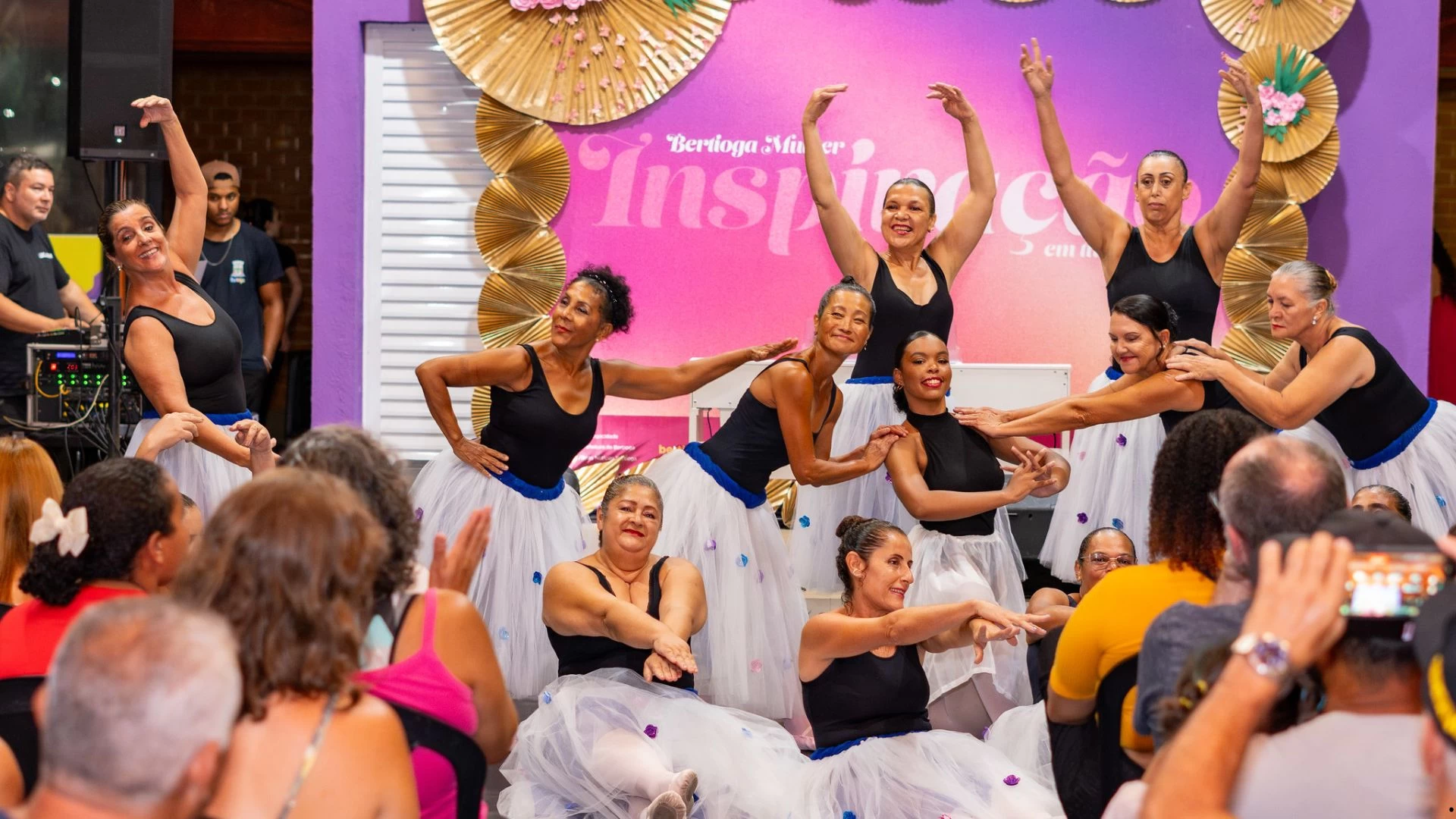 Homenagem ao Dia Internacional da Dança