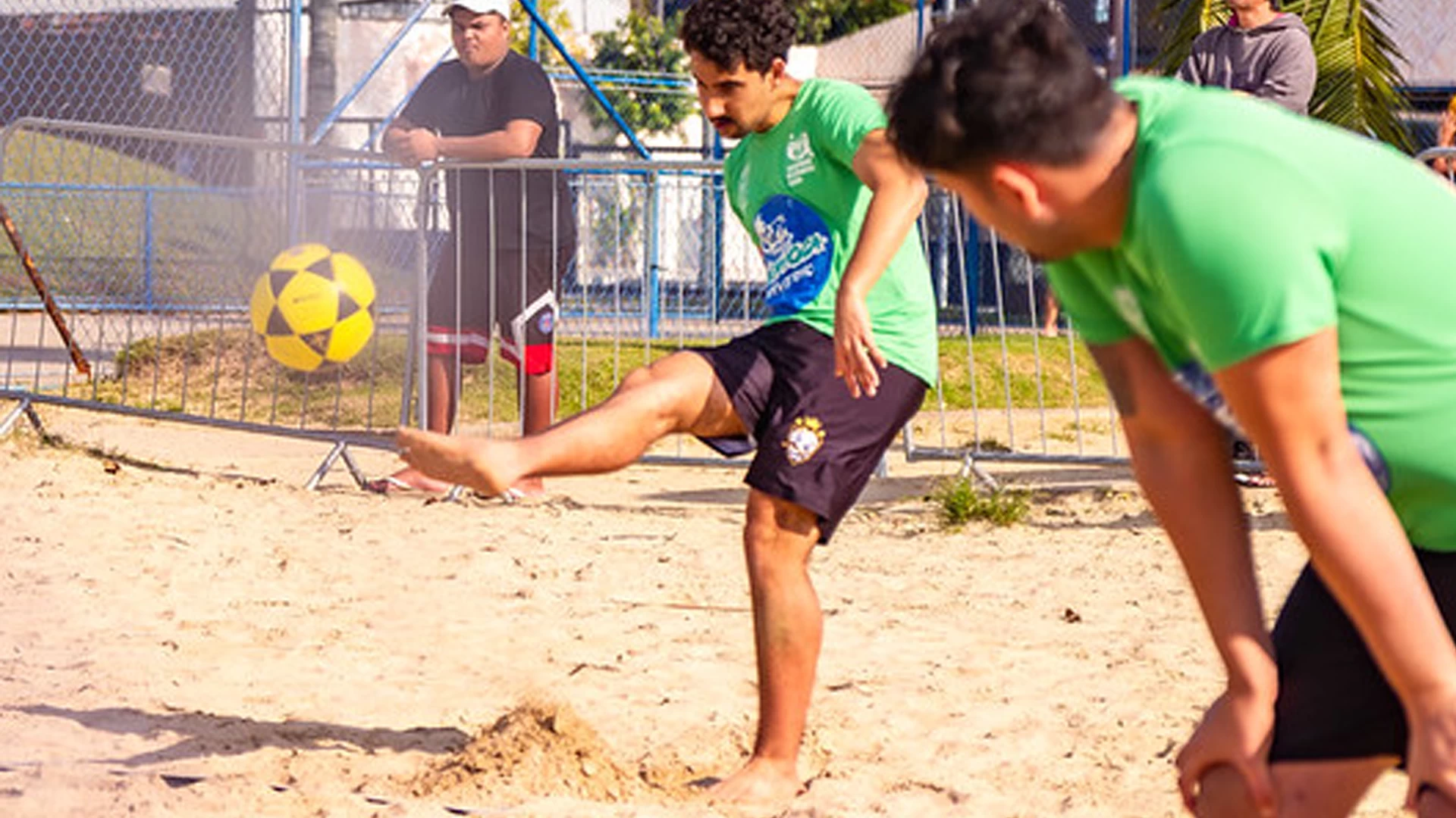 Torneio de futevôlei